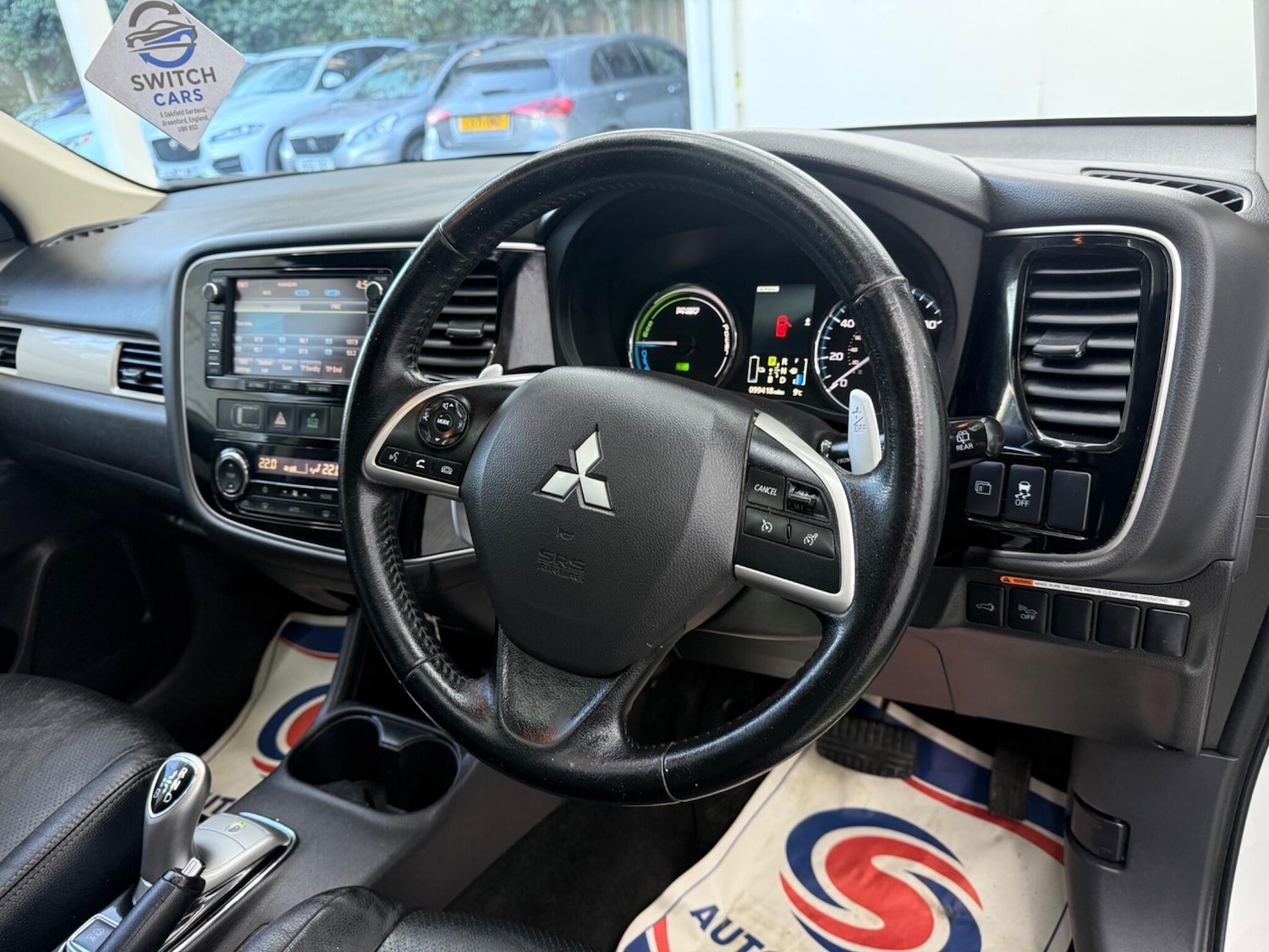 Used Mitsubishi Outlander 2015 for sale - 77993189: Photo 14