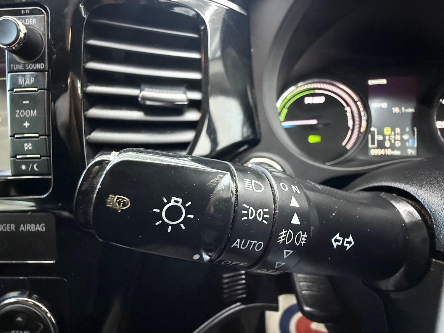 Used Mitsubishi Outlander 2015 for sale - 77993189: Photo 37