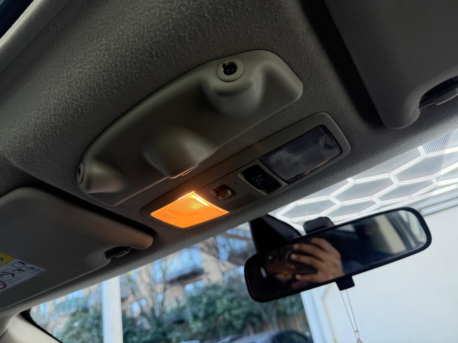 Used Mitsubishi Outlander 2015 for sale - 77993189: Photo 58