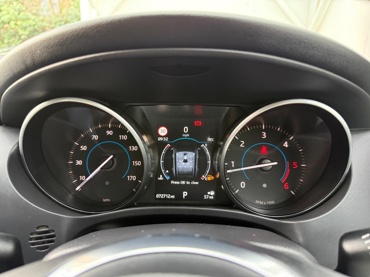 Used Jaguar F-Pace 2017 for sale - 77386221: Photo 33