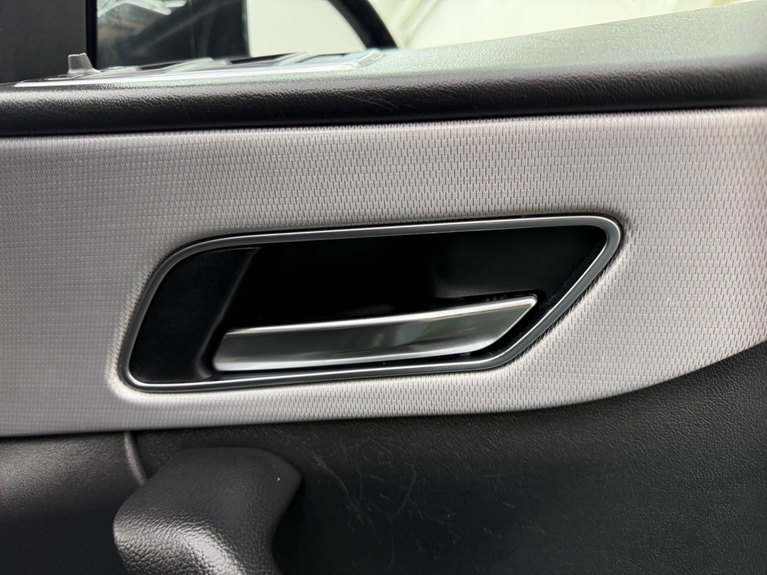 Used Jaguar F-Pace 2017 for sale - 77386221: Photo 41