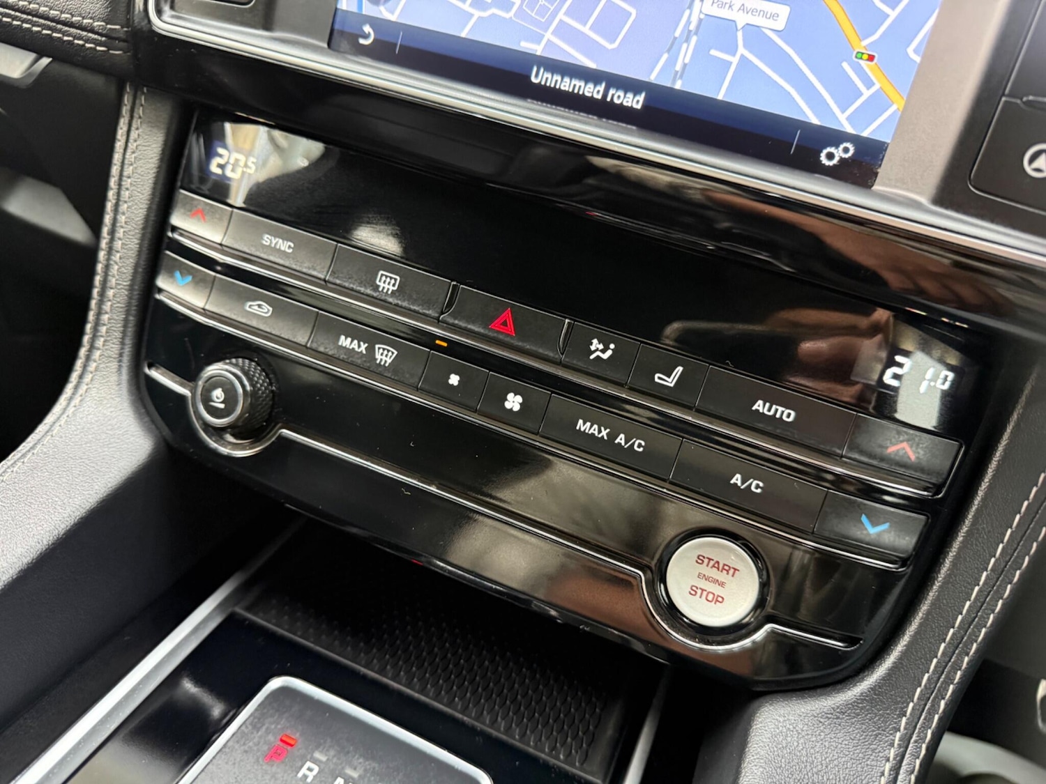 Used Jaguar F-Pace 2017 for sale - 77386221: Photo 53