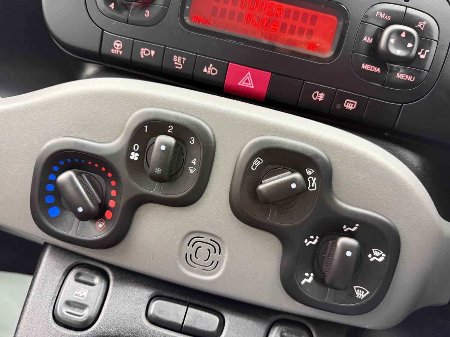 Used Fiat Panda 2013 for sale - 77387252: Photo 41