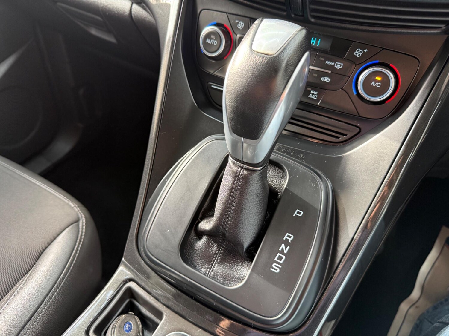 Used Ford Kuga 2017 for sale - 77633917: Photo 53