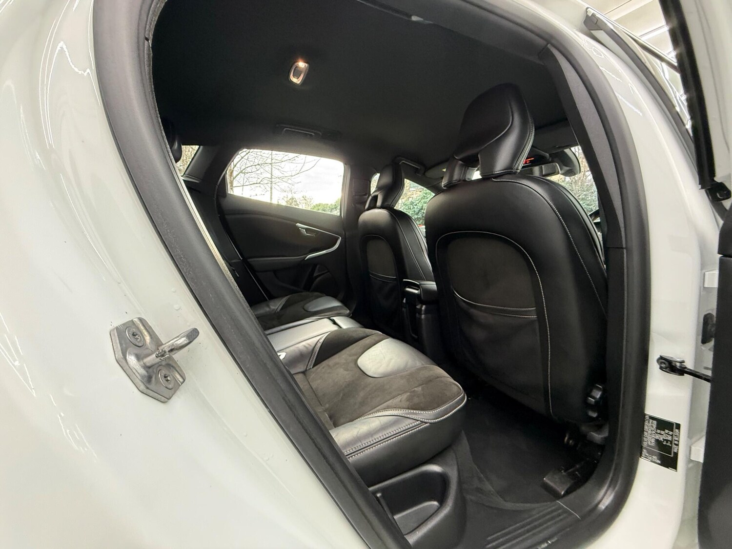 Used Volvo V40 for sale - 77722517: Photo 19