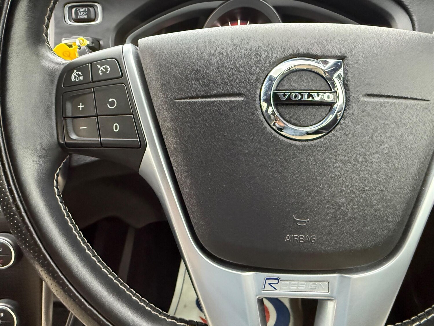 Used Volvo V40 for sale - 77722517: Photo 34