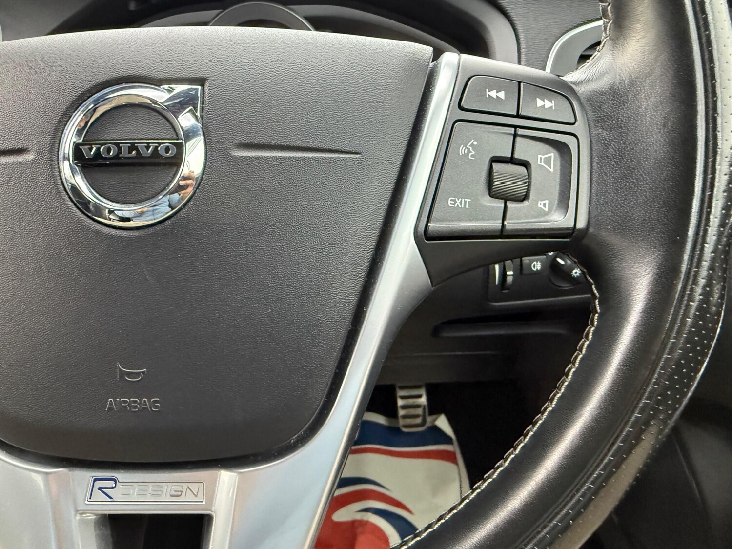 Used Volvo V40 for sale - 77722517: Photo 35