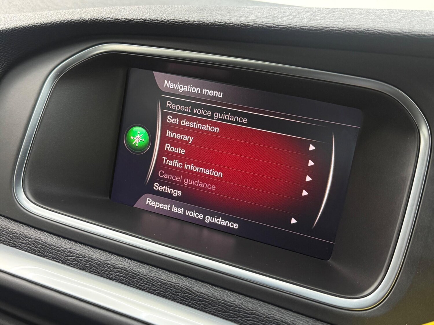 Used Volvo V40 for sale - 77722517: Photo 46