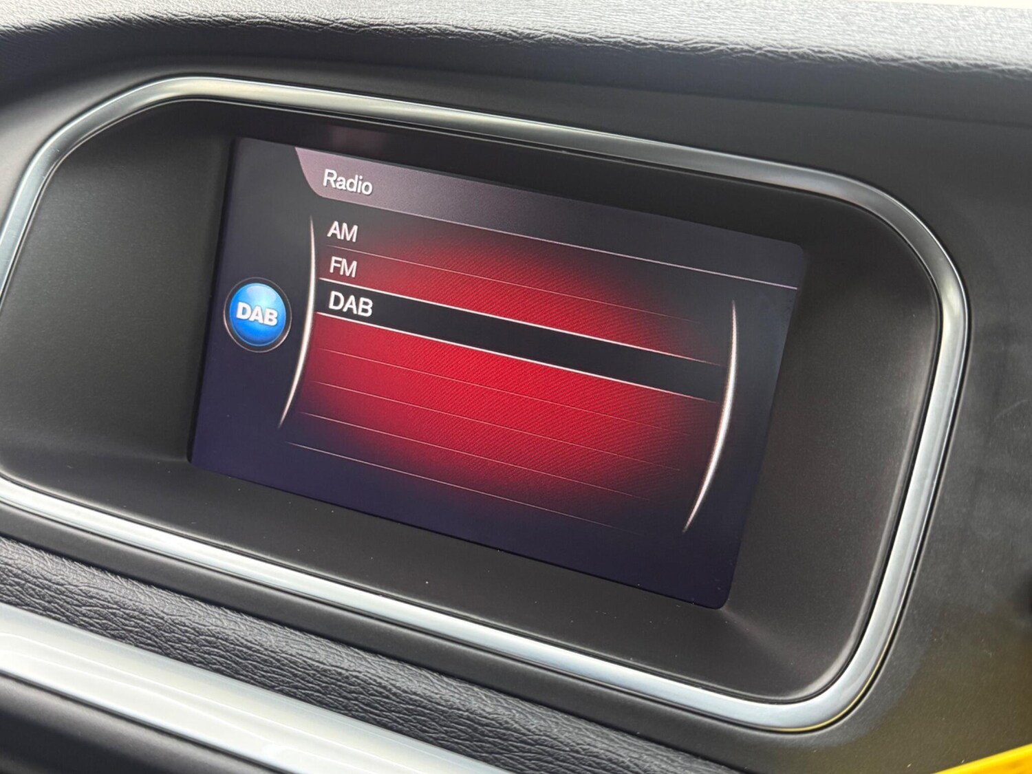 Used Volvo V40 for sale - 77722517: Photo 47