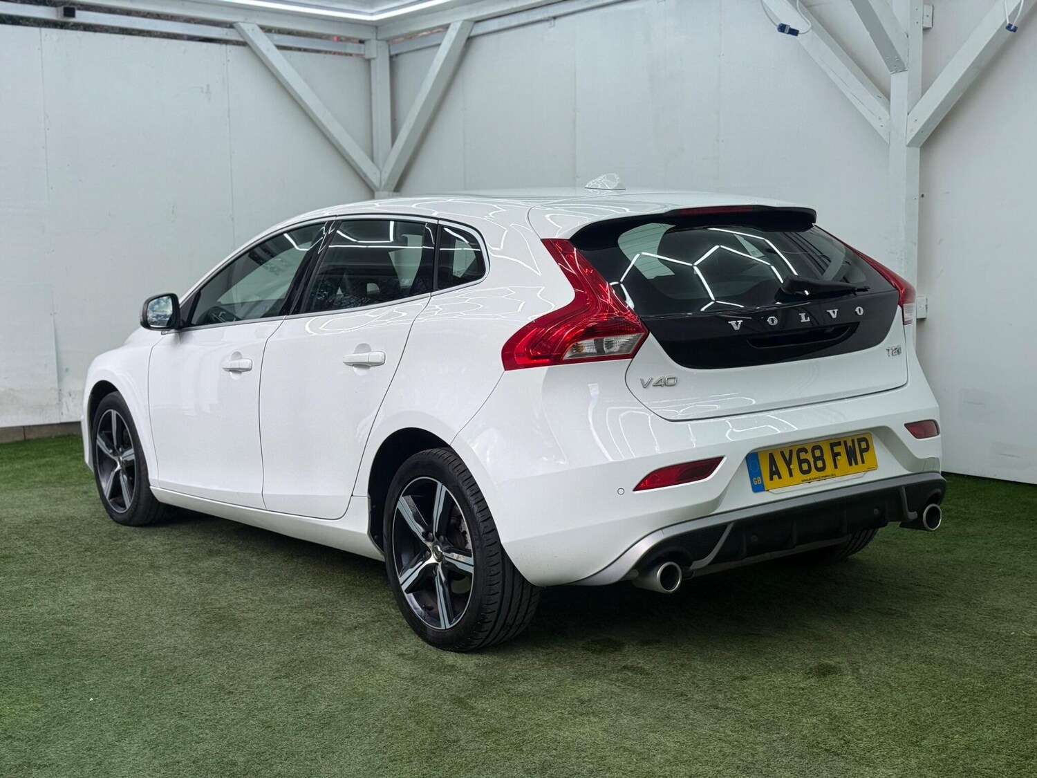 Used Volvo V40 for sale - 77722517: Photo 9