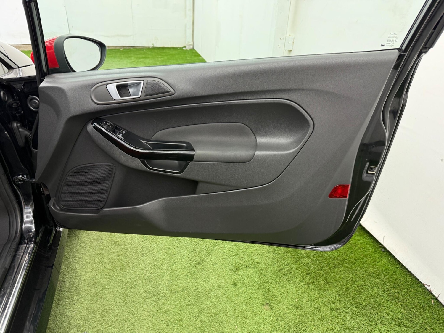 Used Ford Fiesta 2015 for sale - 77892478: Photo 18