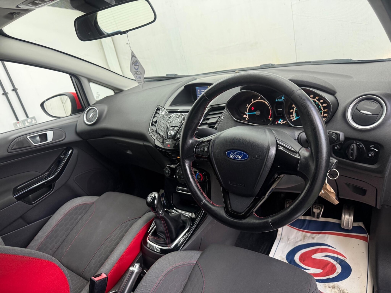 Used Ford Fiesta 2015 for sale - 77892478: Photo 3