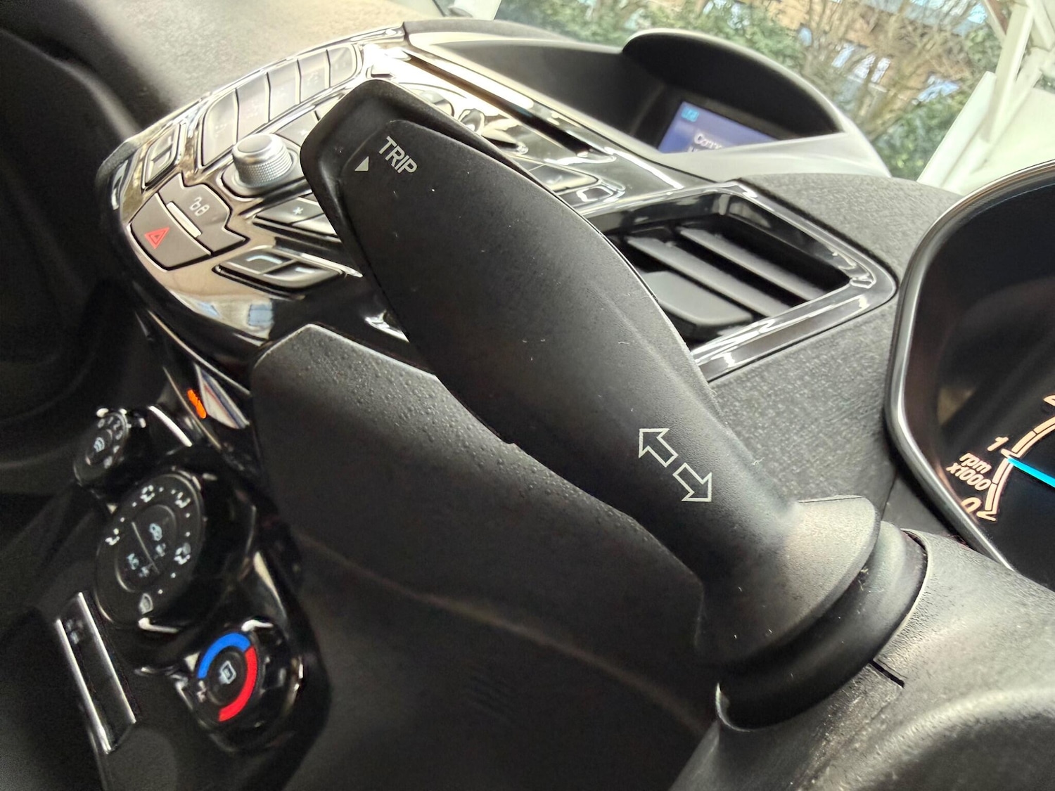 Used Ford Fiesta 2015 for sale - 77892478: Photo 31