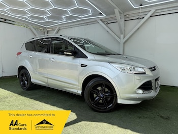 Used Ford Kuga 2015 for sale - 79259788: Photo
