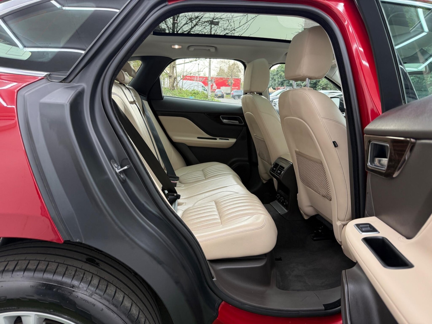 Used Jaguar F-Pace for sale - 78007762: Photo 17