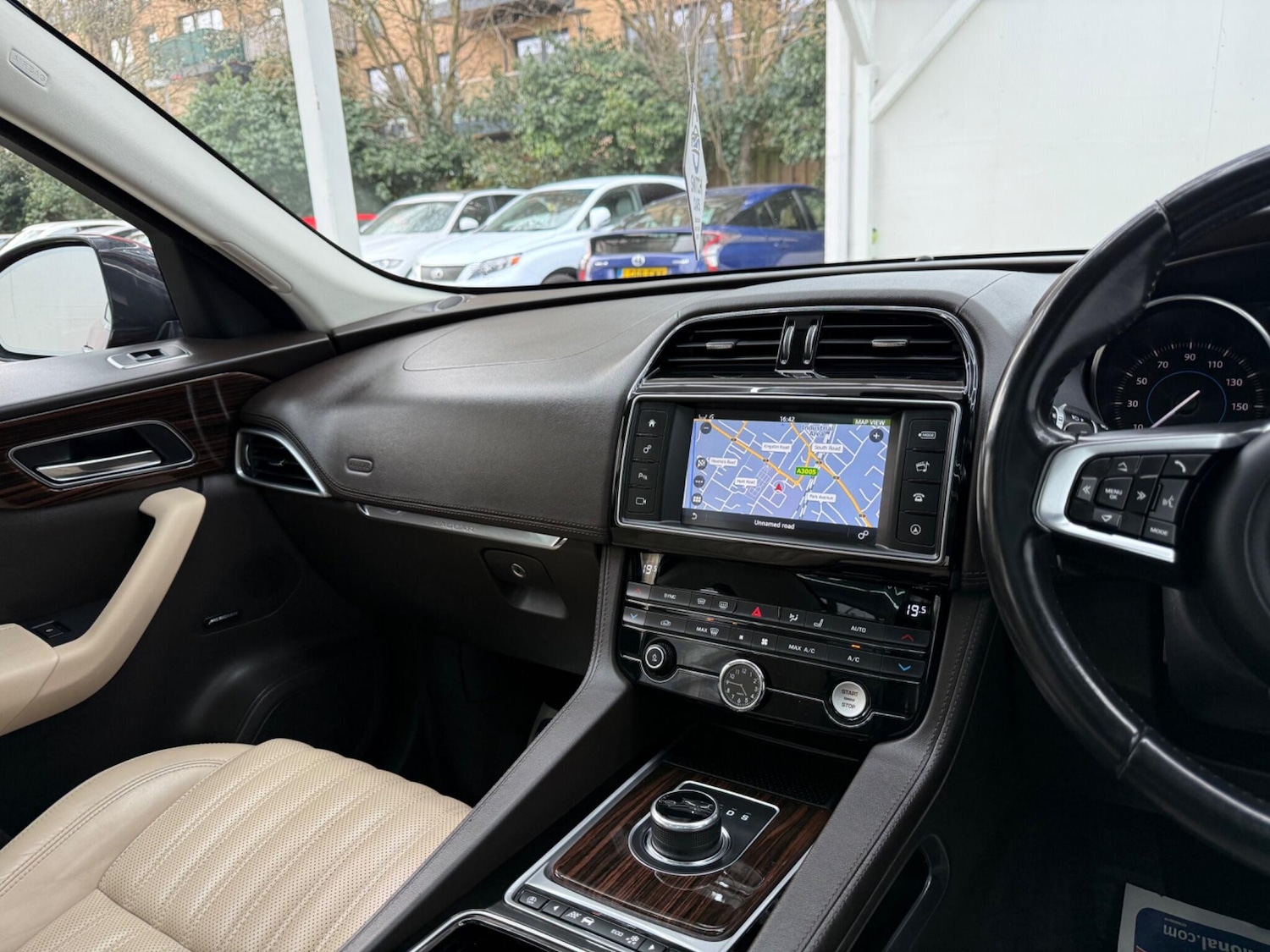 Used Jaguar F-Pace for sale - 78007762: Photo 57