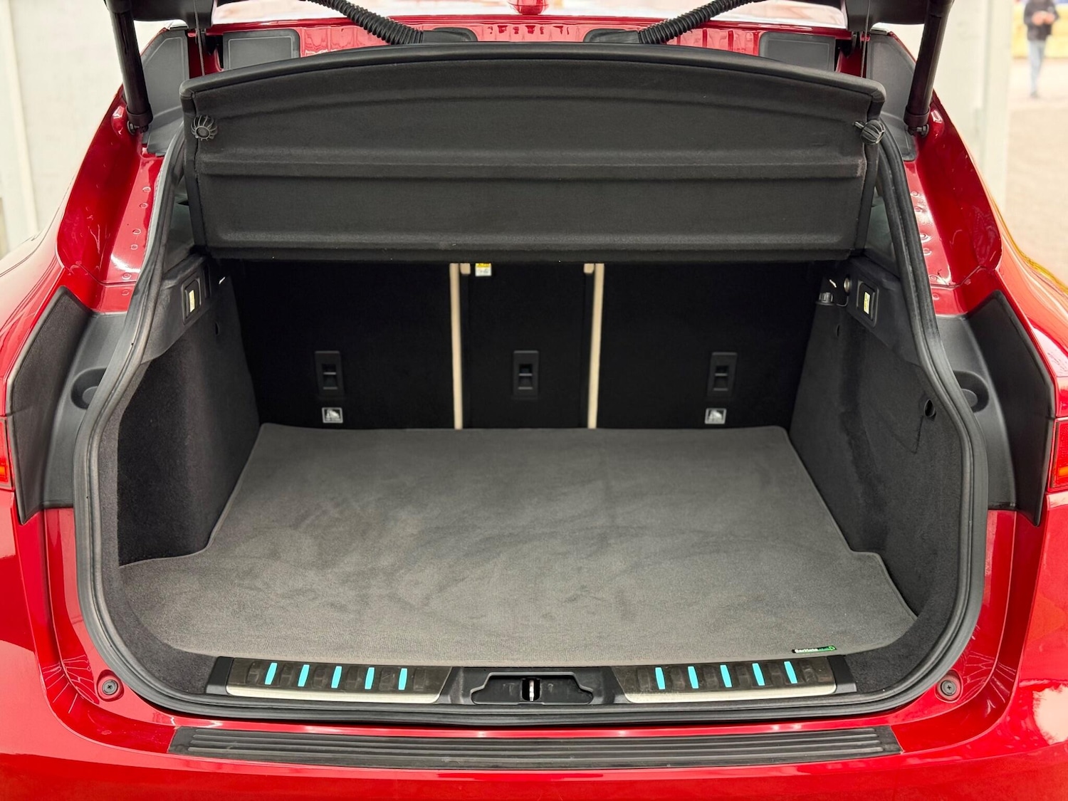 Used Jaguar F-Pace for sale - 78007762: Photo 8