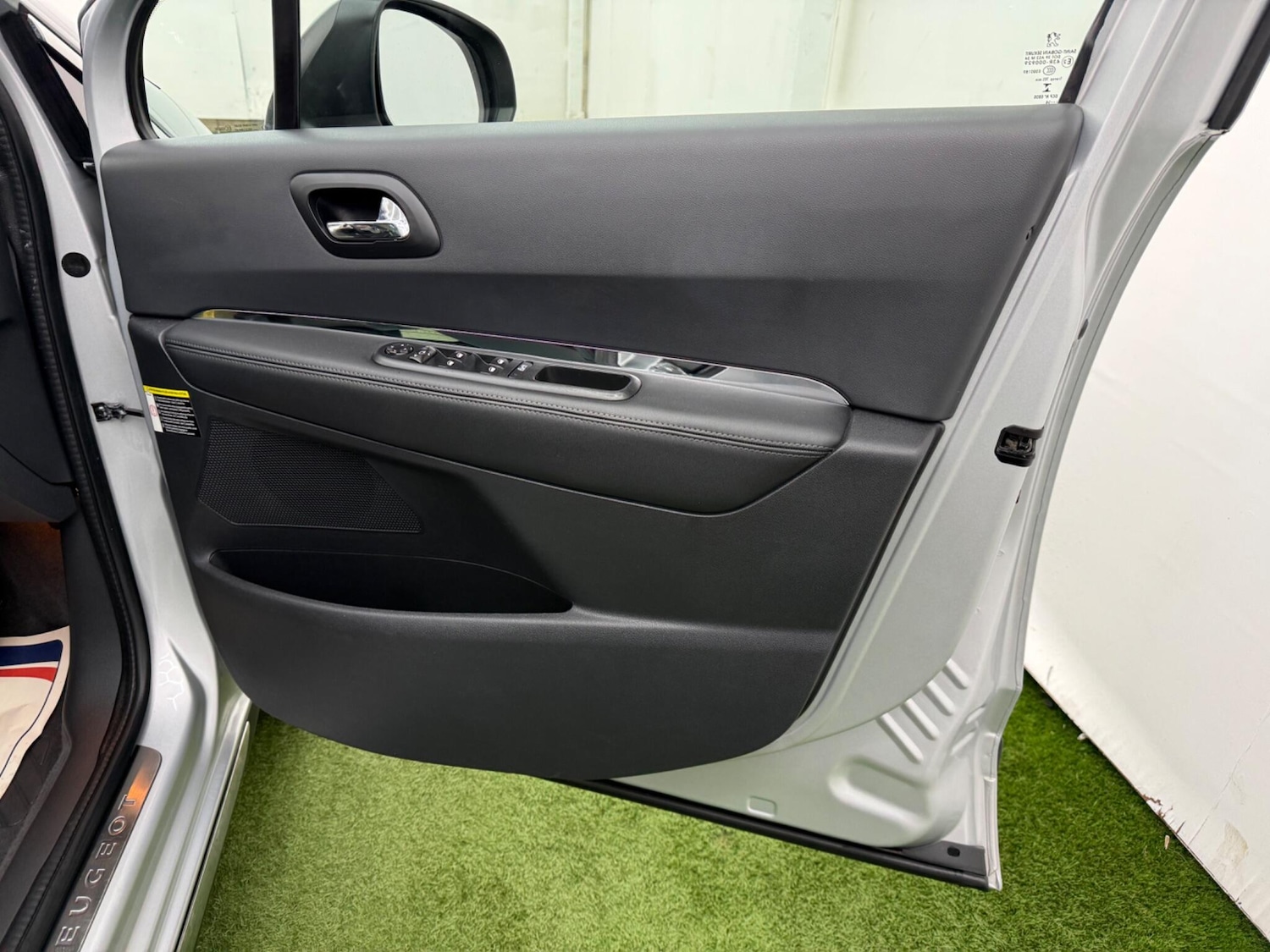 Used Peugeot 3008 2014 for sale - 77537694: Photo 17