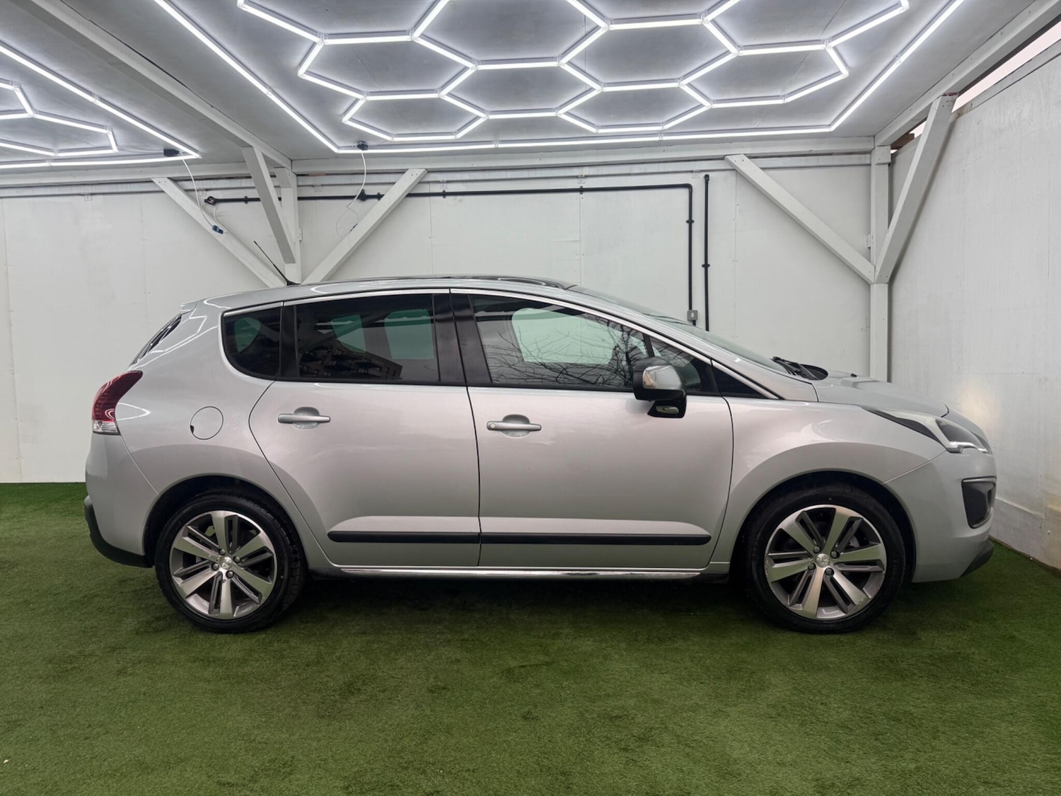 Used Peugeot 3008 2014 for sale - 77537694: Photo 2