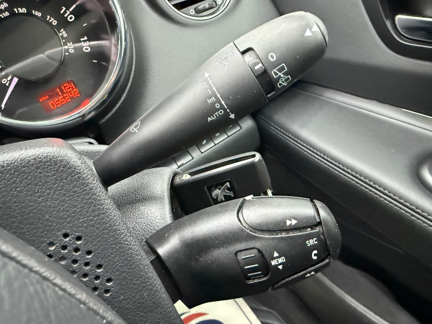 Used Peugeot 3008 2014 for sale - 77537694: Photo 37