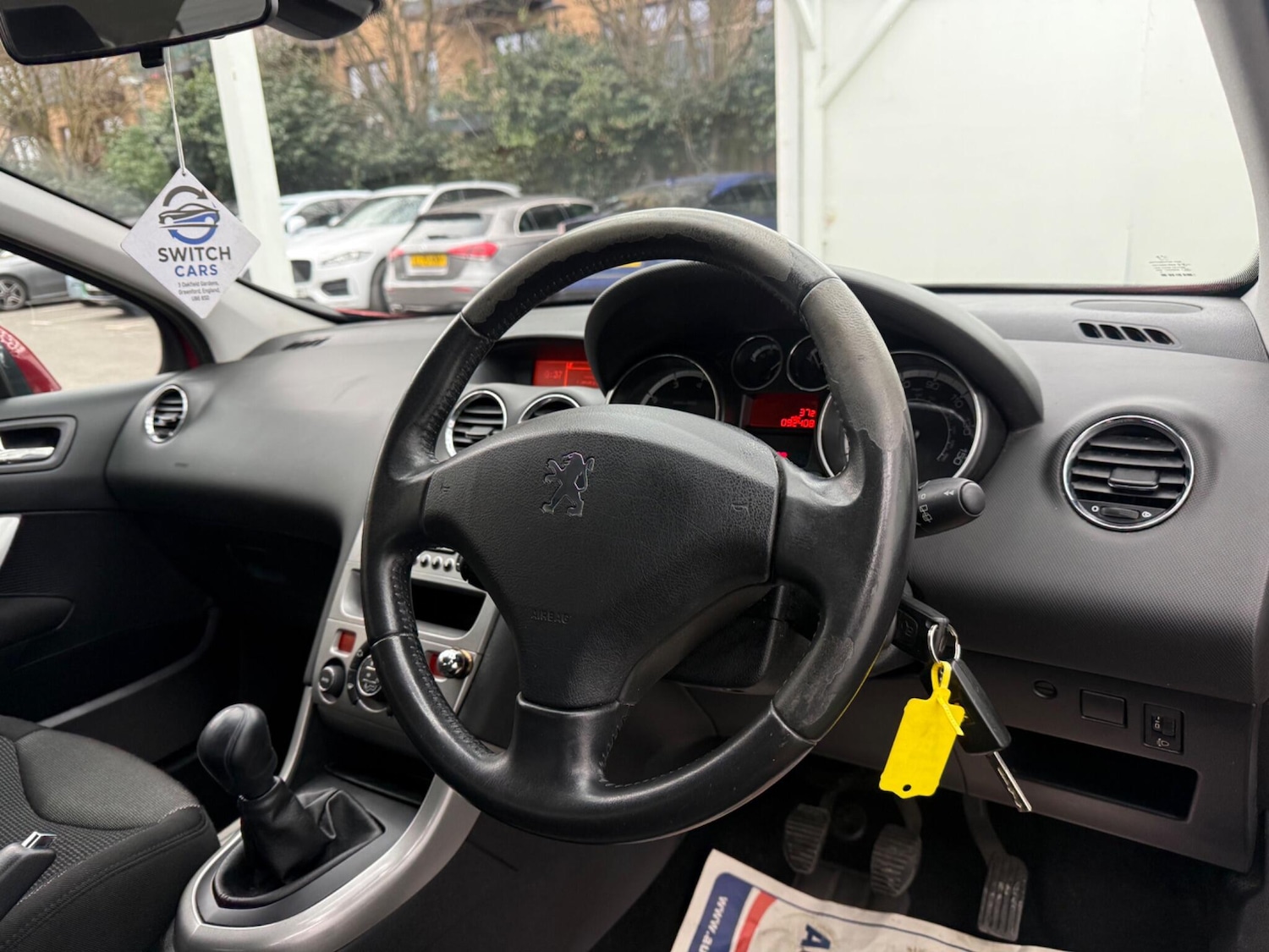 Used Peugeot 308 2010 for sale - 77958454: Photo 14