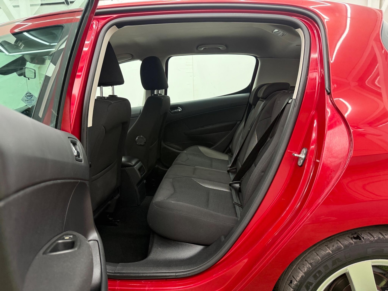 Used Peugeot 308 2010 for sale - 77958454: Photo 21