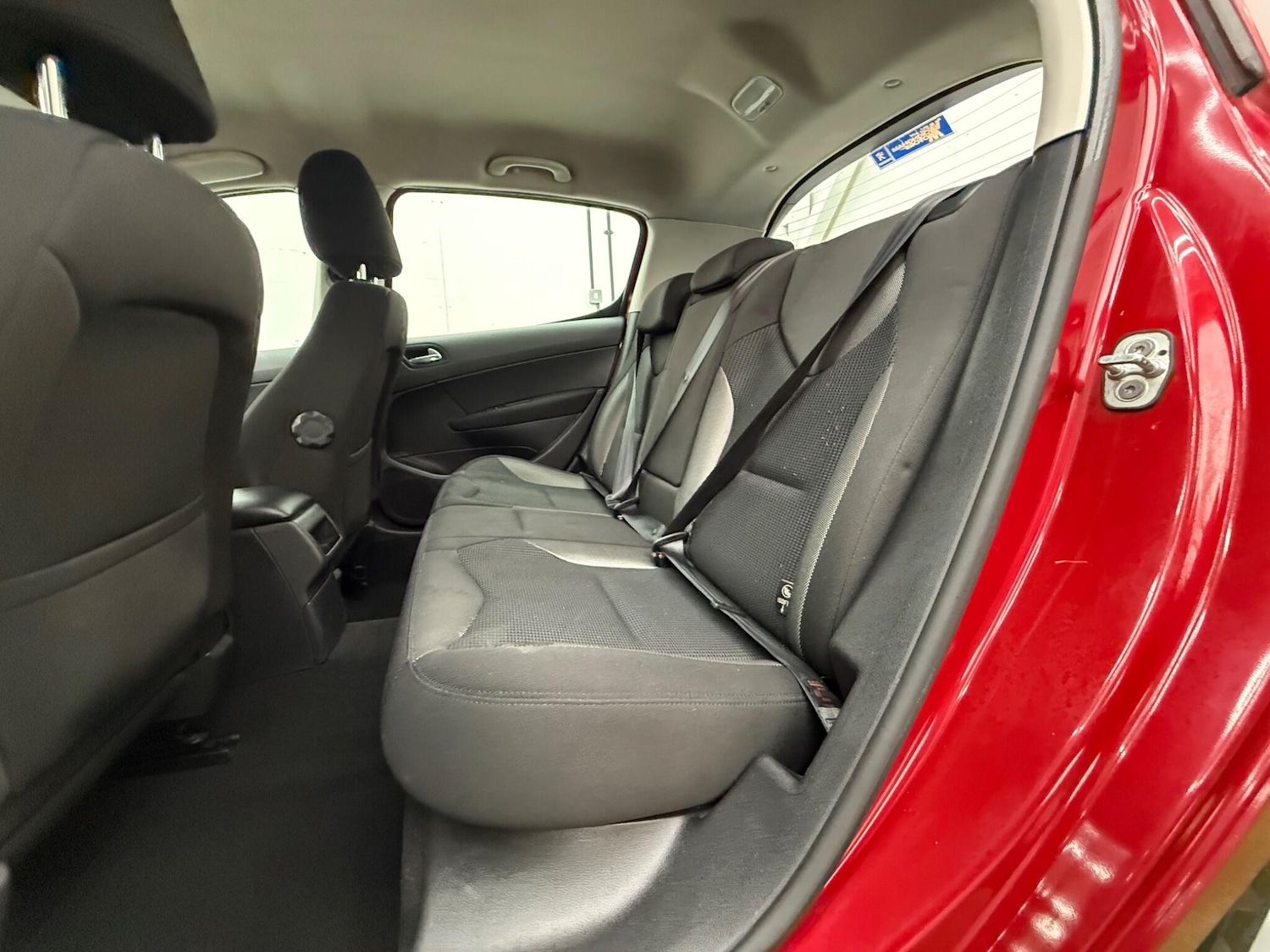 Used Peugeot 308 2010 for sale - 77958454: Photo 23