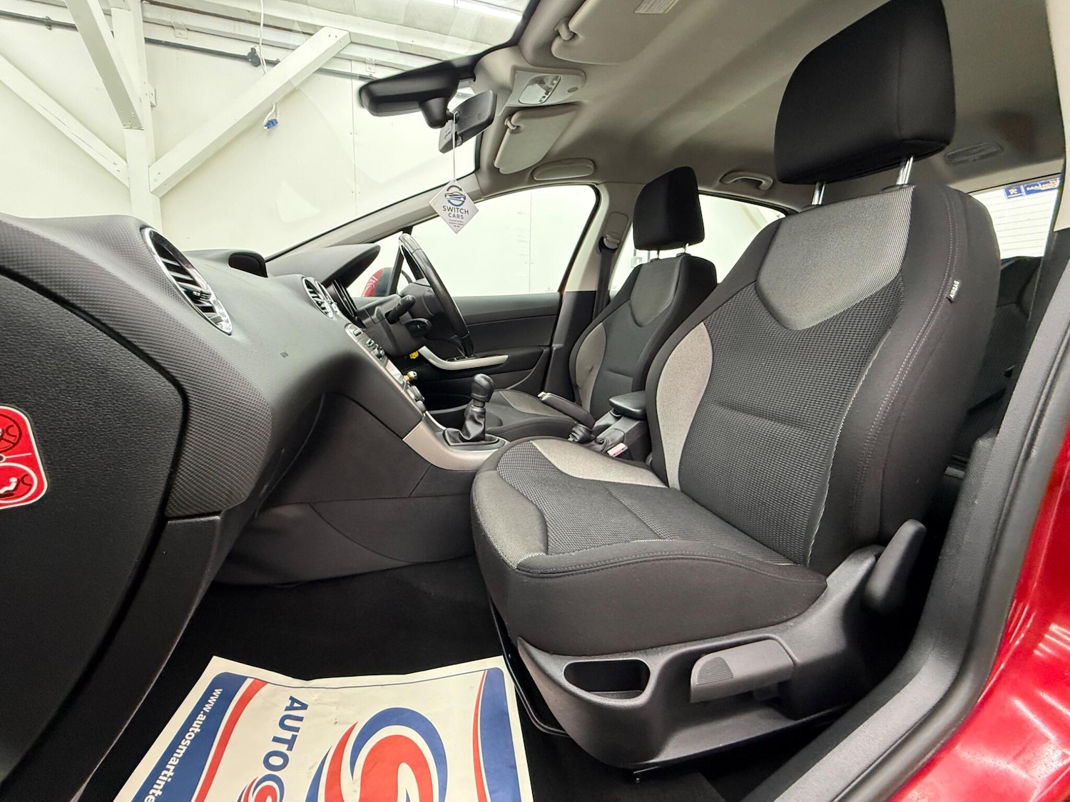 Used Peugeot 308 2010 for sale - 77958454: Photo 25