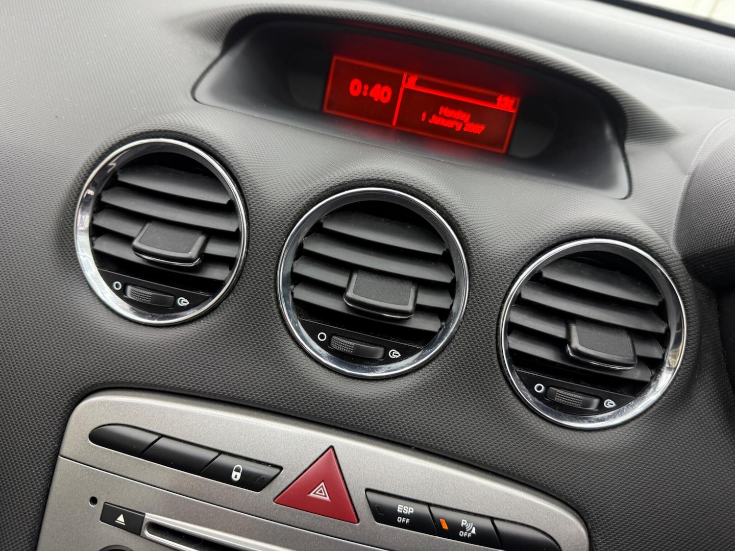 Used Peugeot 308 2010 for sale - 77958454: Photo 41