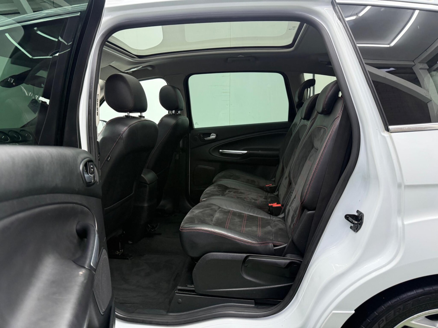 Used Ford S-Max for sale - 77671207: Photo 23