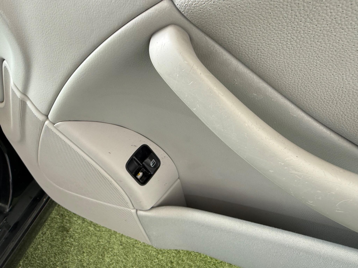 Used Mercedes-Benz CLC Class 2011 for sale - 77994218: Photo 35