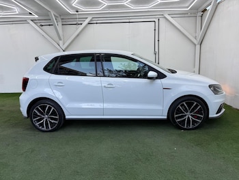 Used Volkswagen Polo 2015 for sale - 78957858: Photo