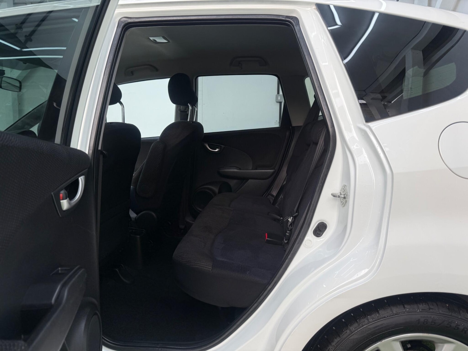 Used Honda Jazz 2014 for sale - 77387643: Photo 21