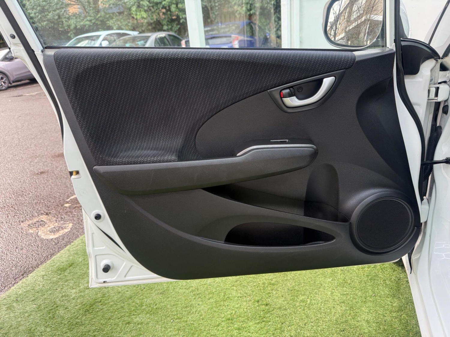 Used Honda Jazz 2014 for sale - 77387643: Photo 26