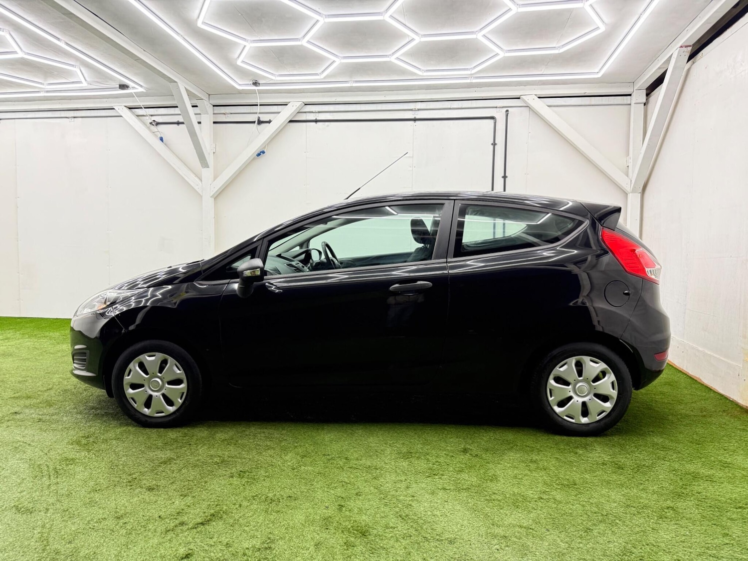 Used Ford Fiesta 2014 for sale - 77387544: Photo 10