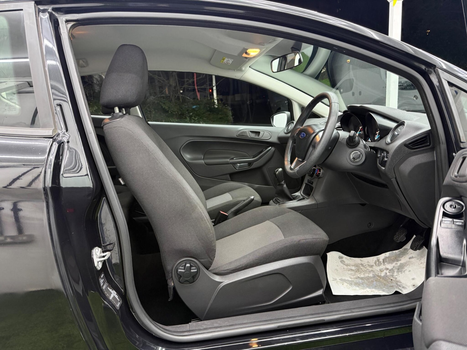 Used Ford Fiesta 2014 for sale - 77387544: Photo 13