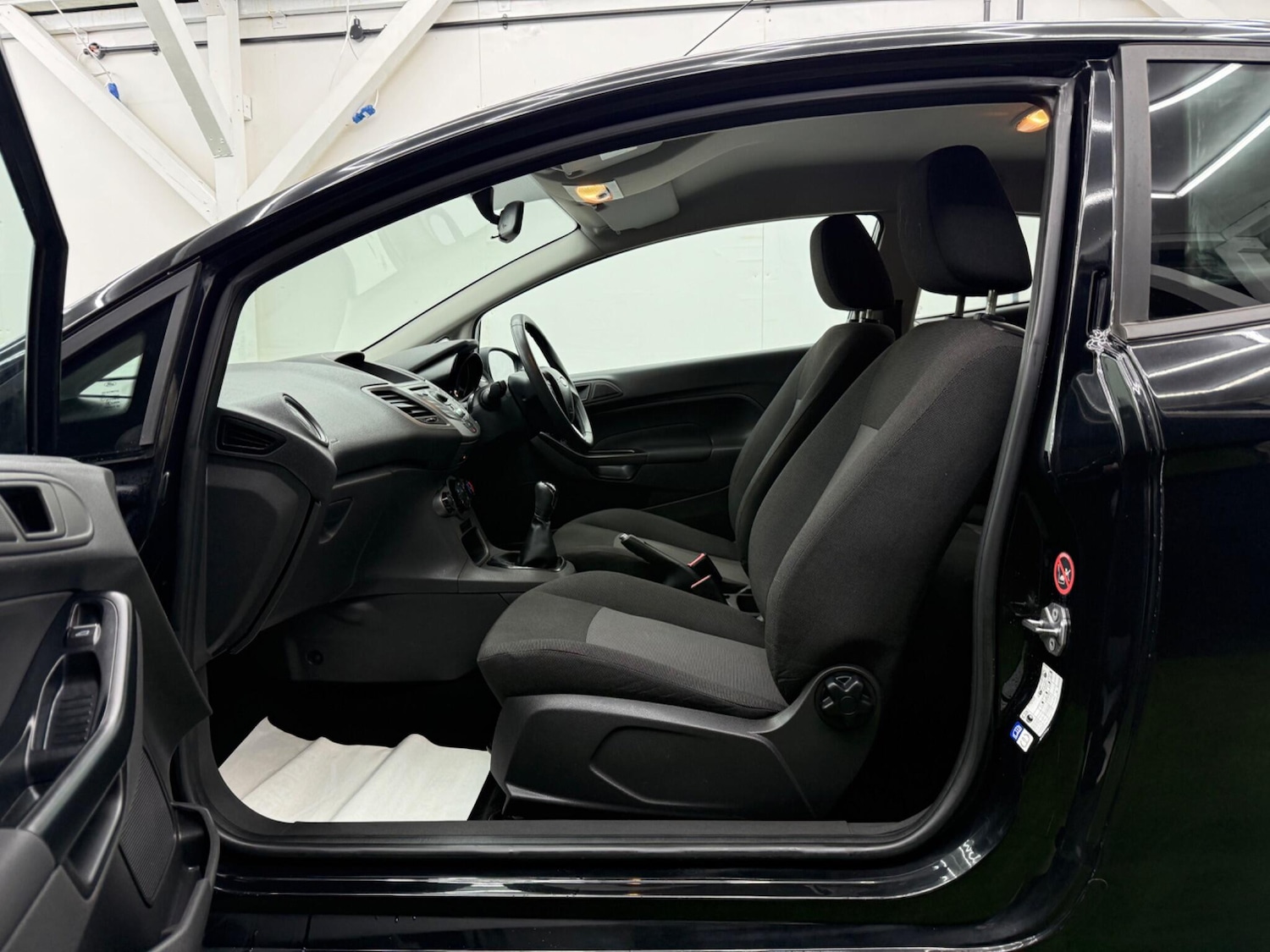 Used Ford Fiesta 2014 for sale - 77387544: Photo 19