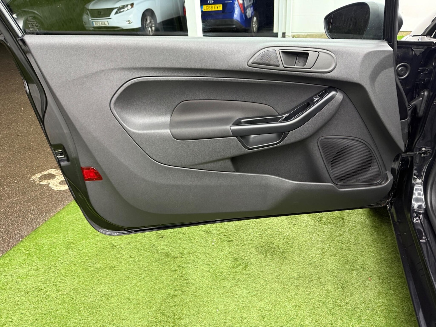 Used Ford Fiesta 2014 for sale - 77387544: Photo 23