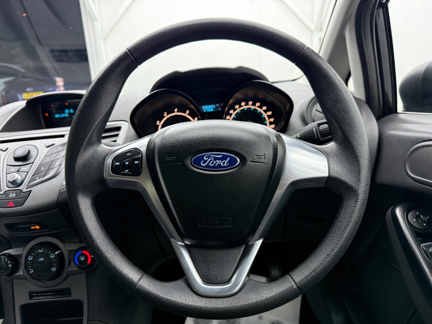 Used Ford Fiesta 2014 for sale - 77387544: Photo 28
