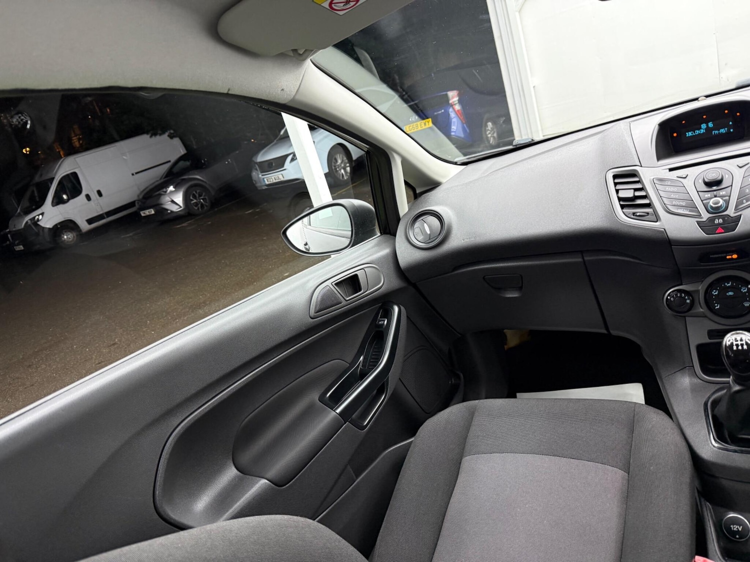 Used Ford Fiesta 2014 for sale - 77387544: Photo 33