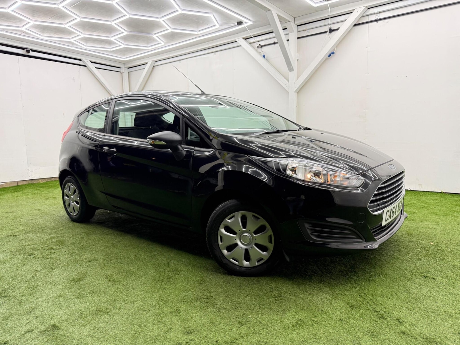 Used Ford Fiesta 2014 for sale - 77387544: Photo 4