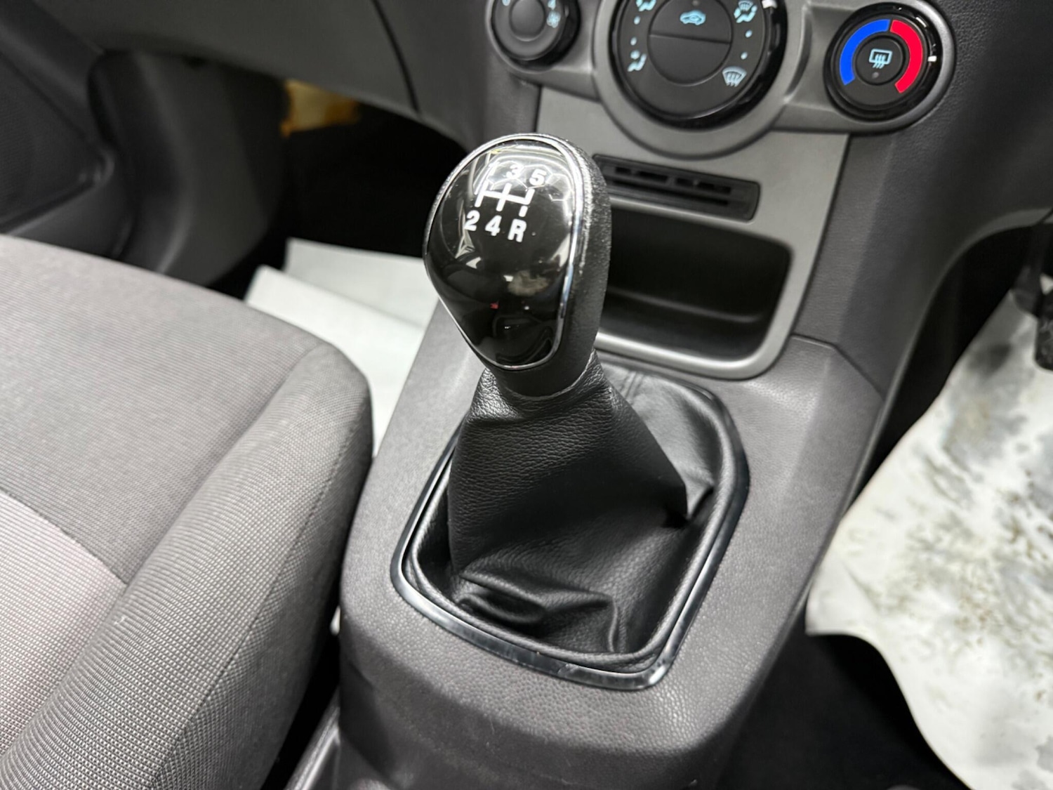 Used Ford Fiesta 2014 for sale - 77387544: Photo 43