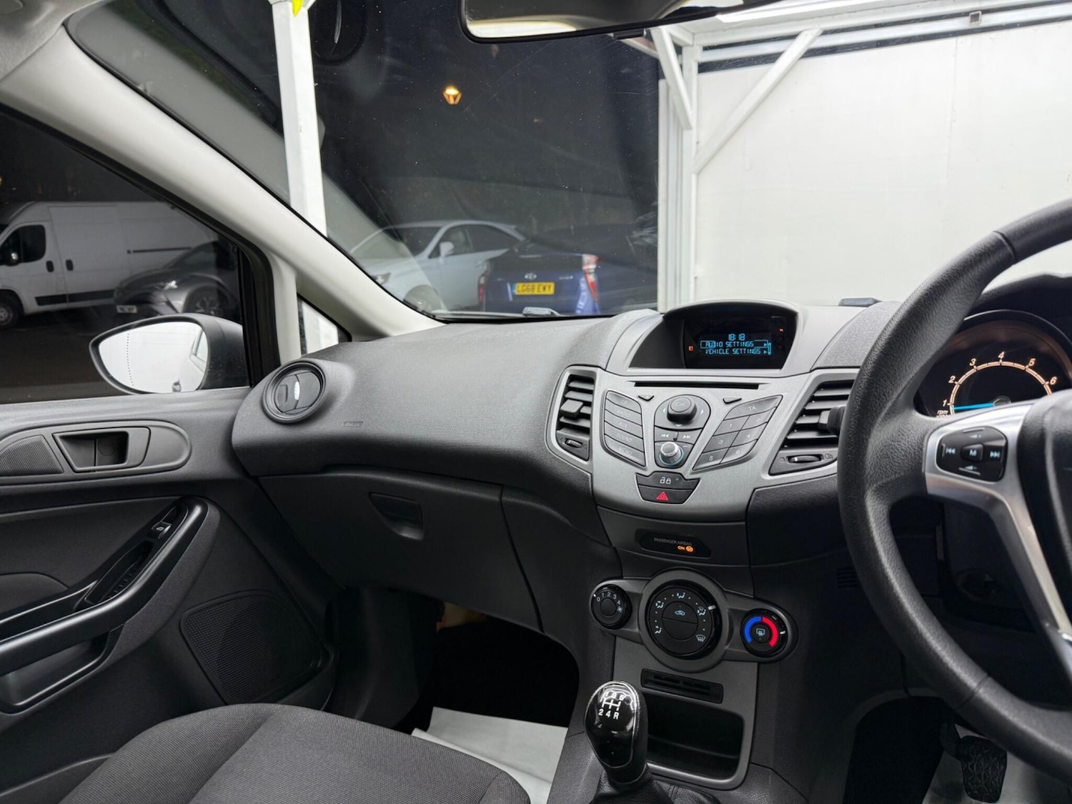 Used Ford Fiesta 2014 for sale - 77387544: Photo 45