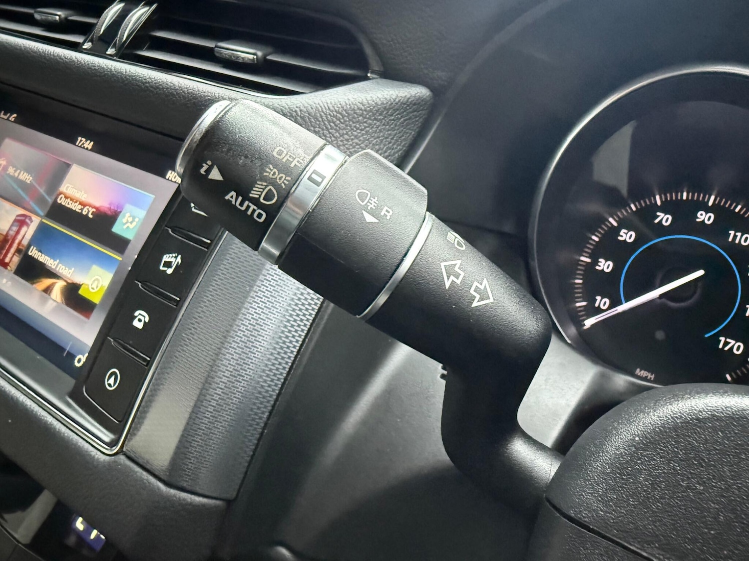 Used Jaguar XF 2018 for sale - 77573729: Photo 36