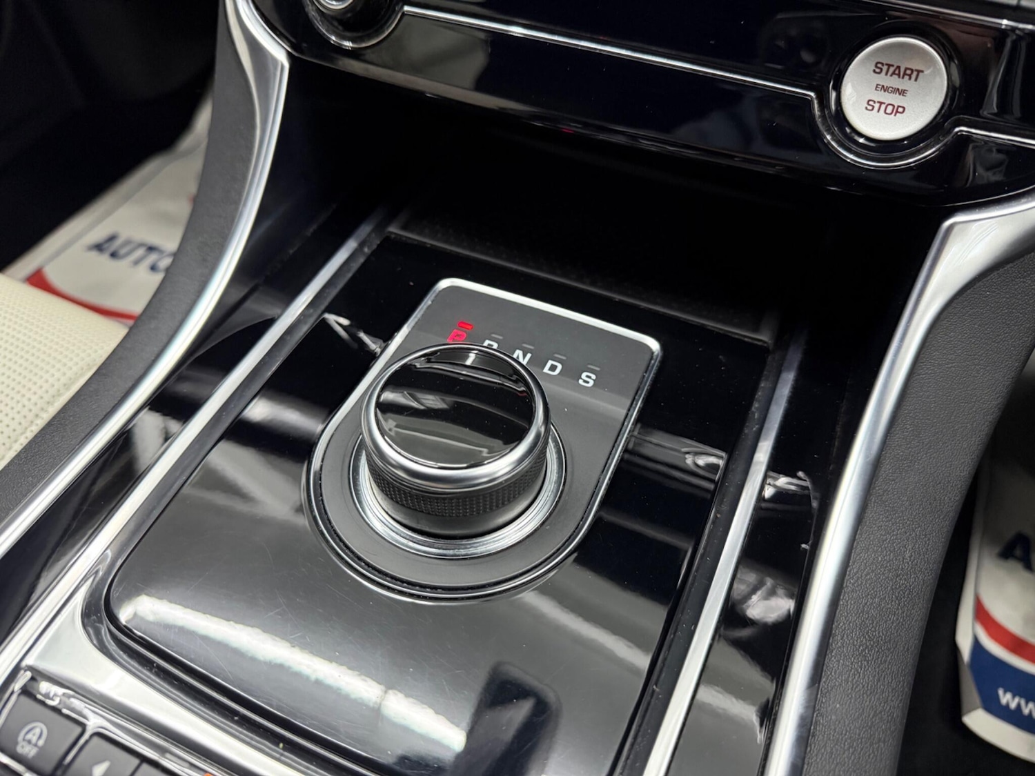 Used Jaguar XF 2018 for sale - 77573729: Photo 55