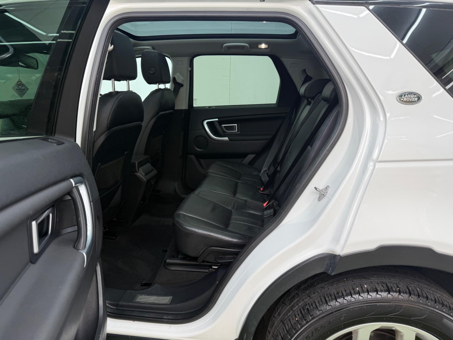 Used Land Rover Discovery Sport 2016 for sale - 78047331: Photo 22