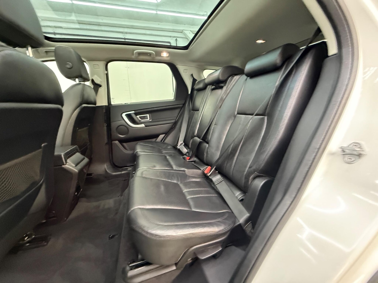 Used Land Rover Discovery Sport 2016 for sale - 78047331: Photo 24