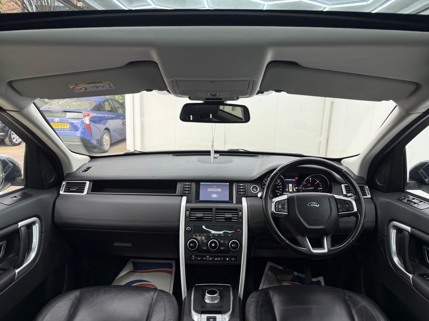 Used Land Rover Discovery Sport 2016 for sale - 78047331: Photo 28