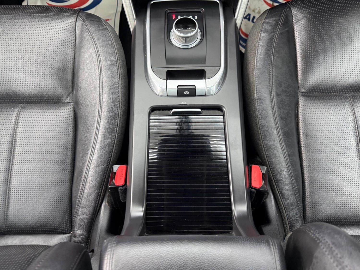 Used Land Rover Discovery Sport 2016 for sale - 78047331: Photo 31