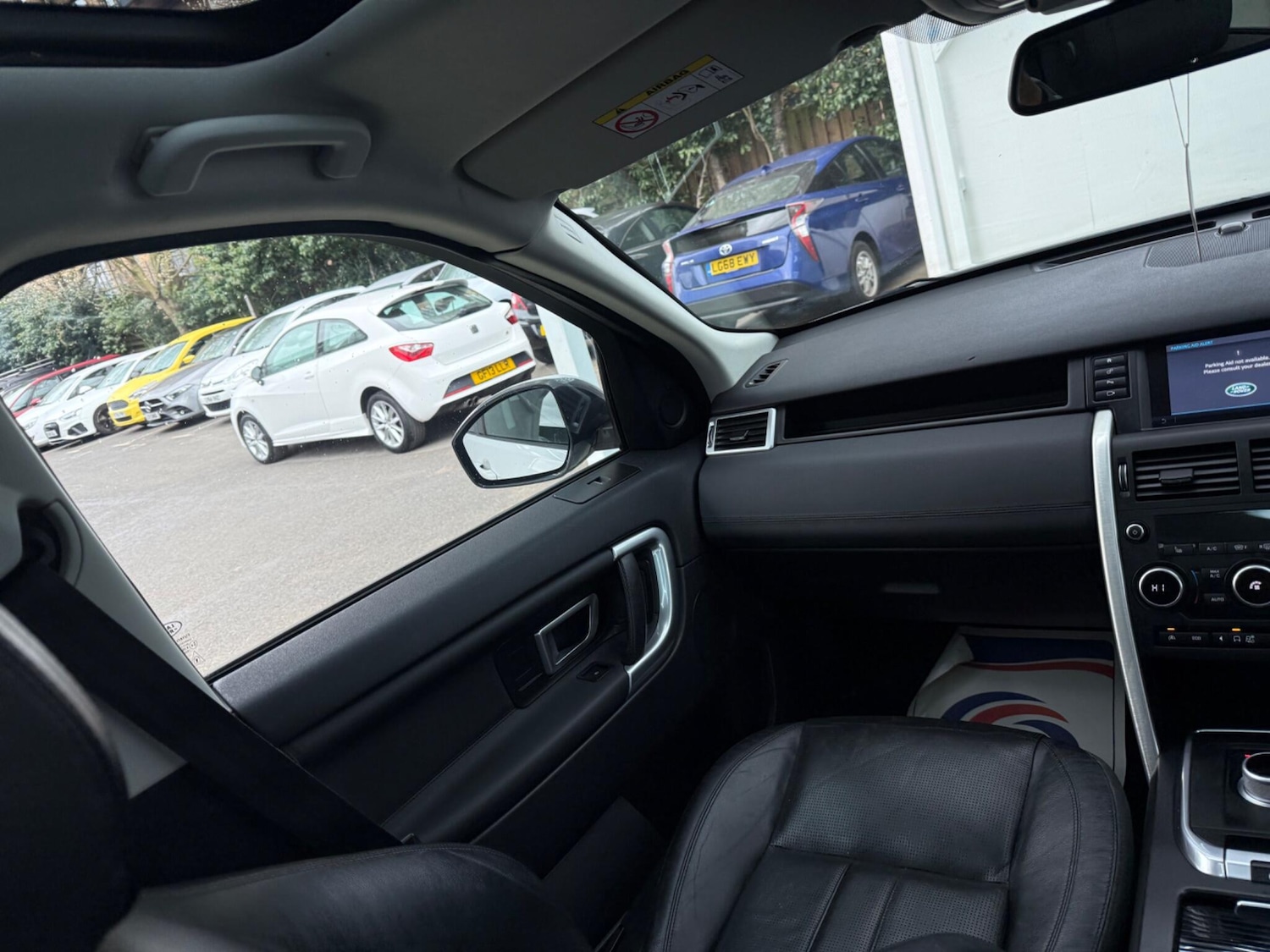 Used Land Rover Discovery Sport 2016 for sale - 78047331: Photo 38